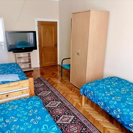 Elmeny Vendeghaz Apartament *