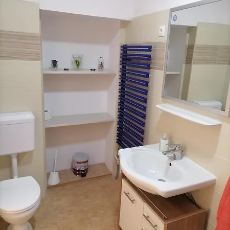 Apartament Elmeny Vendeghaz *